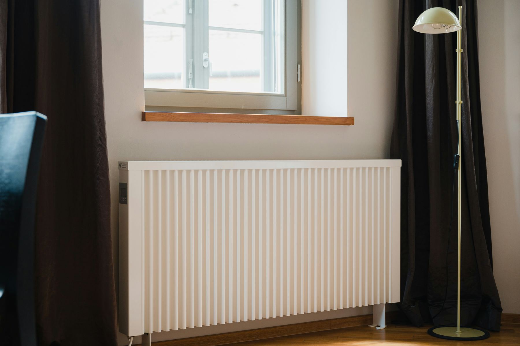 Zext engineer servicing a central heating system in Glasgow
